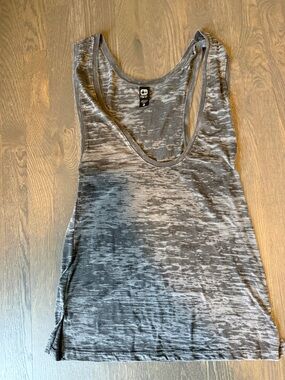 Alternative Heathered Gray Women's Tank Top - Casual Scoop Neck